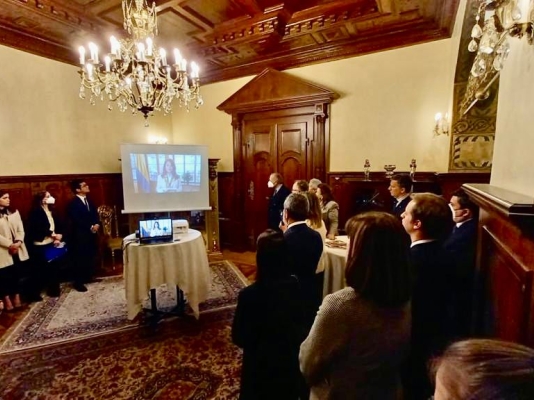 Ceremonia de condecoración del Ex-Embajador de Hungría en Colombia Lóránd Endreffy con la Gran Cruz de la Orden de San Carlos