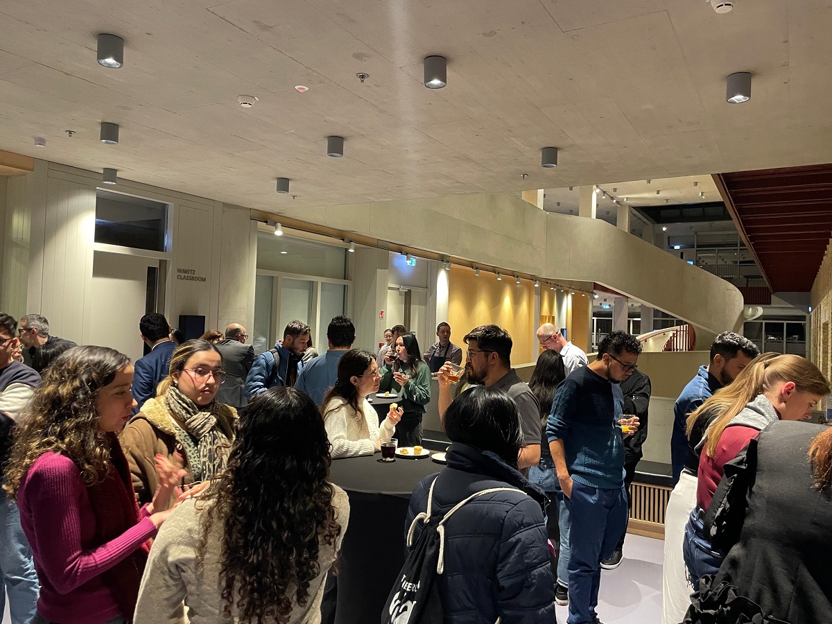 Embajada de Colombia en Hungría y su sección consular organizaron una charla sobre la nueva Ley Migratoria
